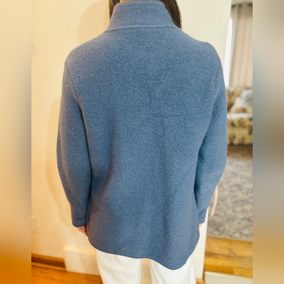 L.L.Bean wool jacket in excellent Used Condition - Picture 6 of 8